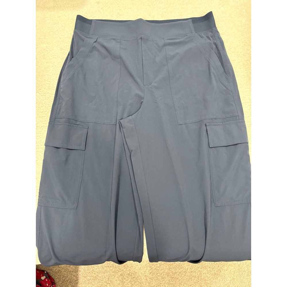 Athleta Brooklyn Heights High Rise Cargo Pant Wide Leg 30" Navy Size 14 - Picture 3 of 9